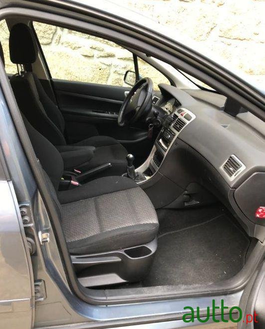 2007' Peugeot 307 Sw photo #1