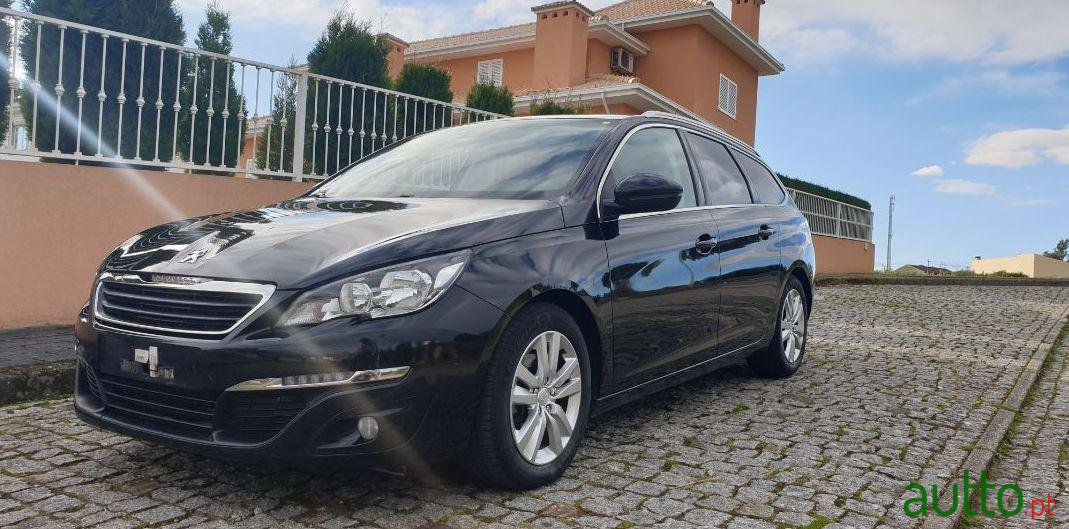 2015' Peugeot 308 Sw photo #3