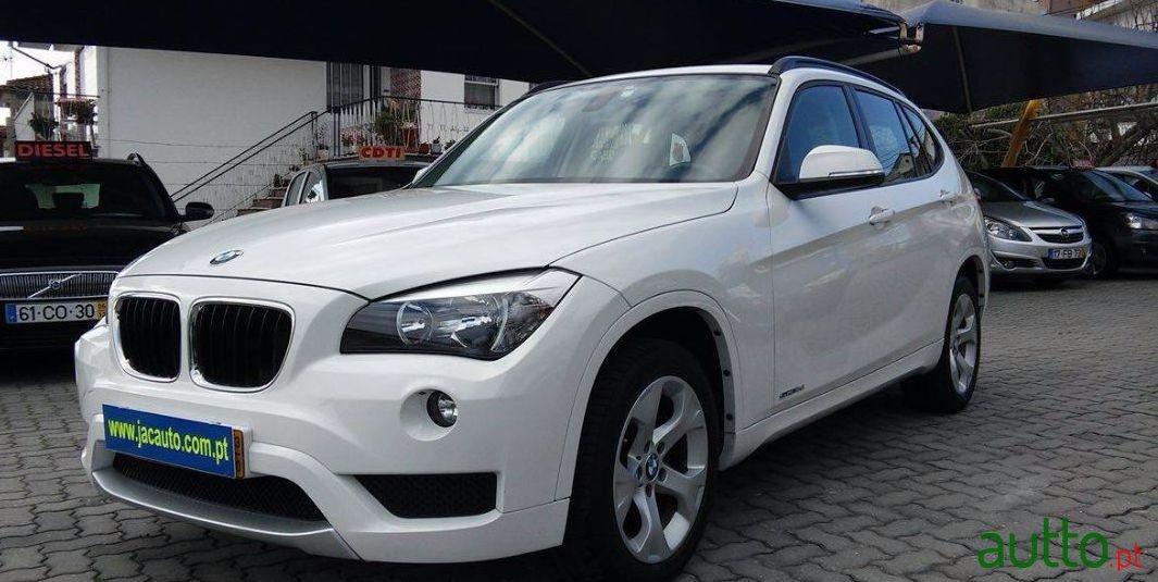 2013' BMW X1 16D Sdrive photo #1