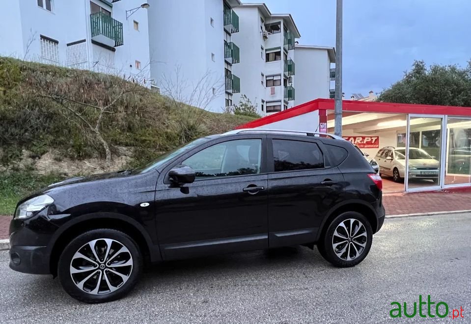 2011' Nissan Qashqai photo #5