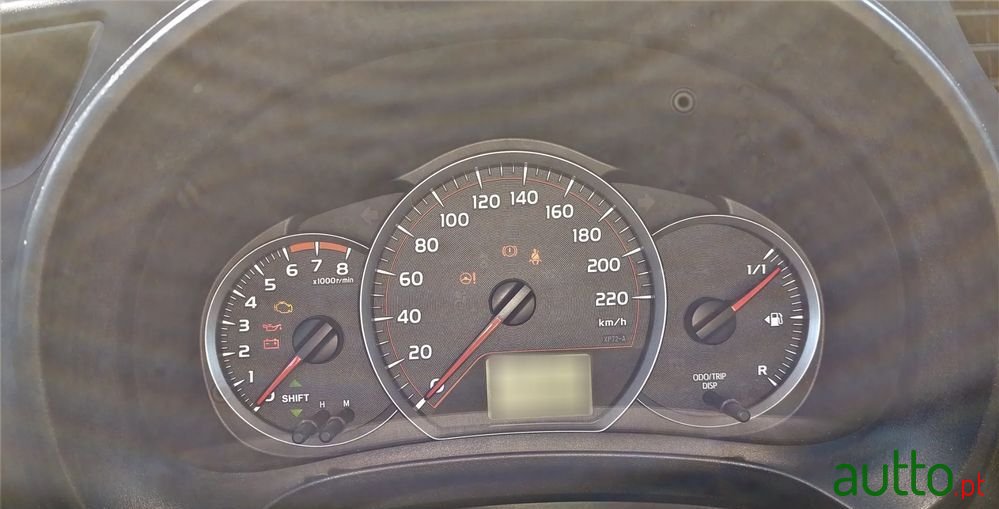 2014' Toyota Yaris photo #5