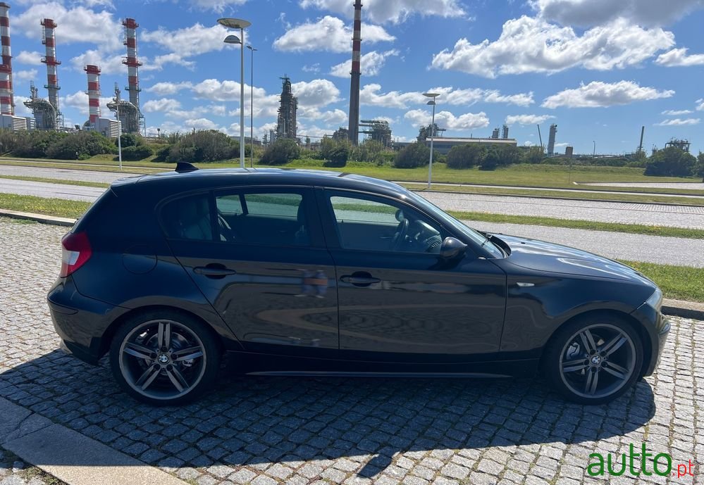 2006' BMW 118 D photo #1