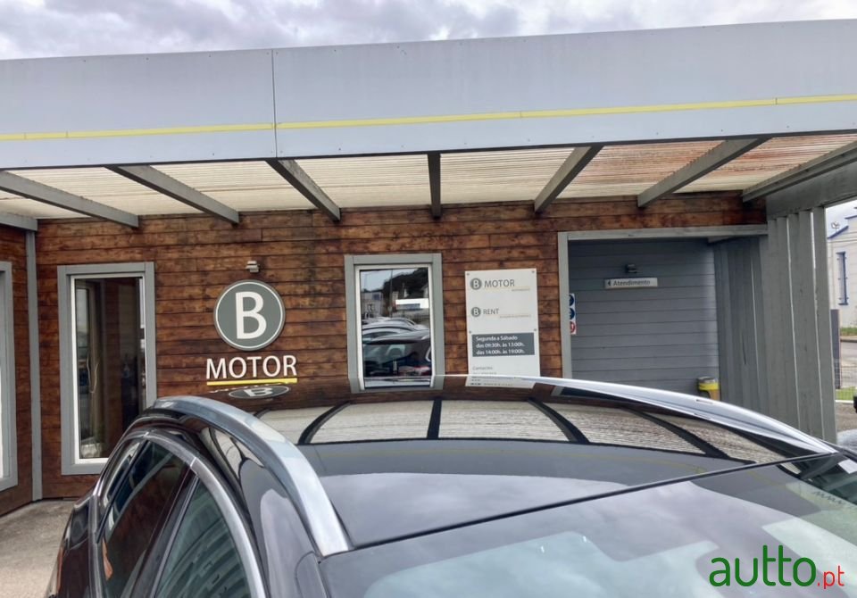 2015' Peugeot 508 Sw photo #6