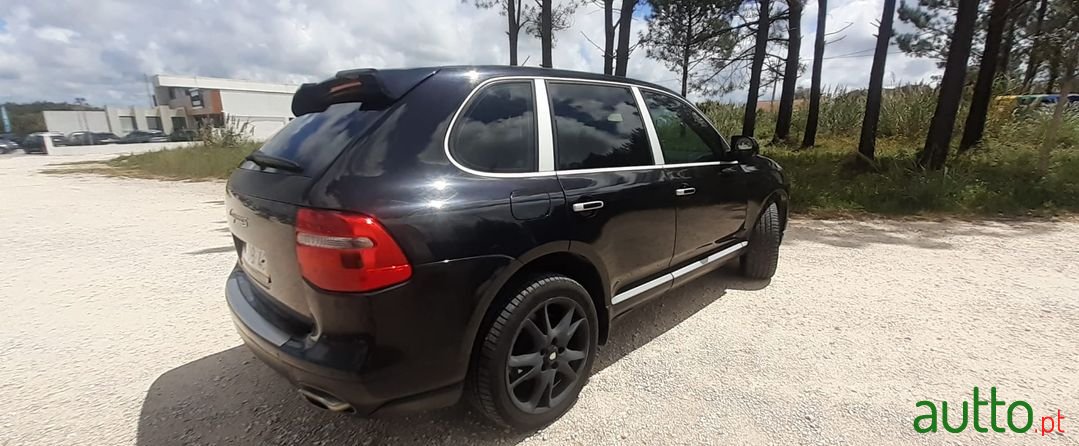 2007' Porsche Cayenne photo #5