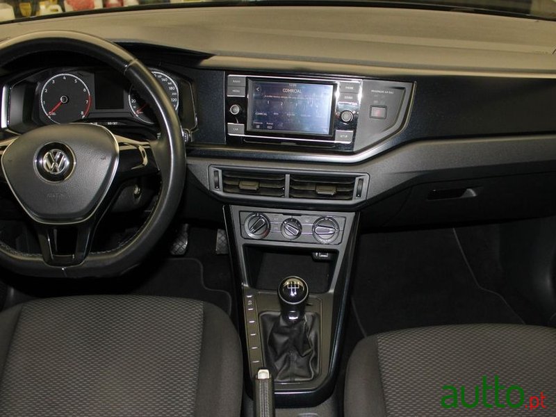 2019' Volkswagen Polo 1.0 Trendline photo #6