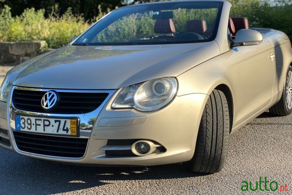 2008' Volkswagen Eos photo #1