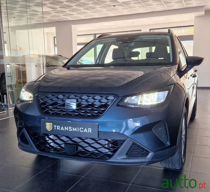 2022' SEAT Arona photo #2