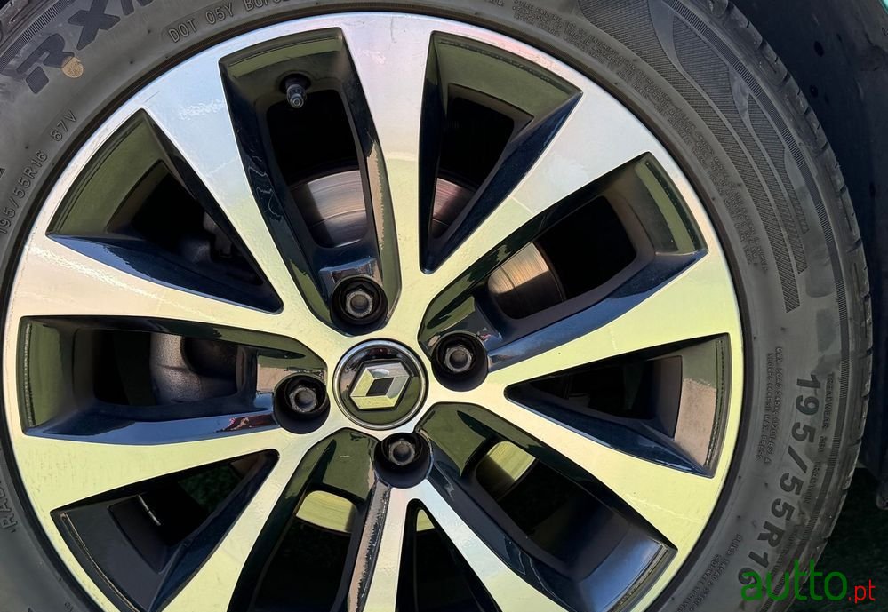 2020' Renault Clio 1.0 Tce Exclusive photo #6
