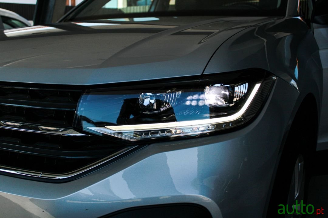 2020' Volkswagen T-Cross photo #4