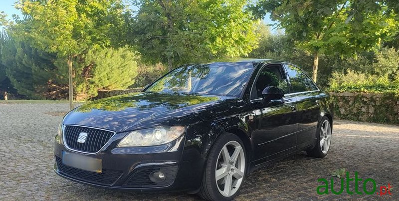 2009' SEAT Exeo 2.0 Tdi Sport photo #4