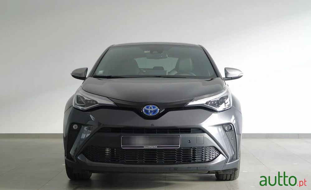 2021' Toyota C-HR photo #3