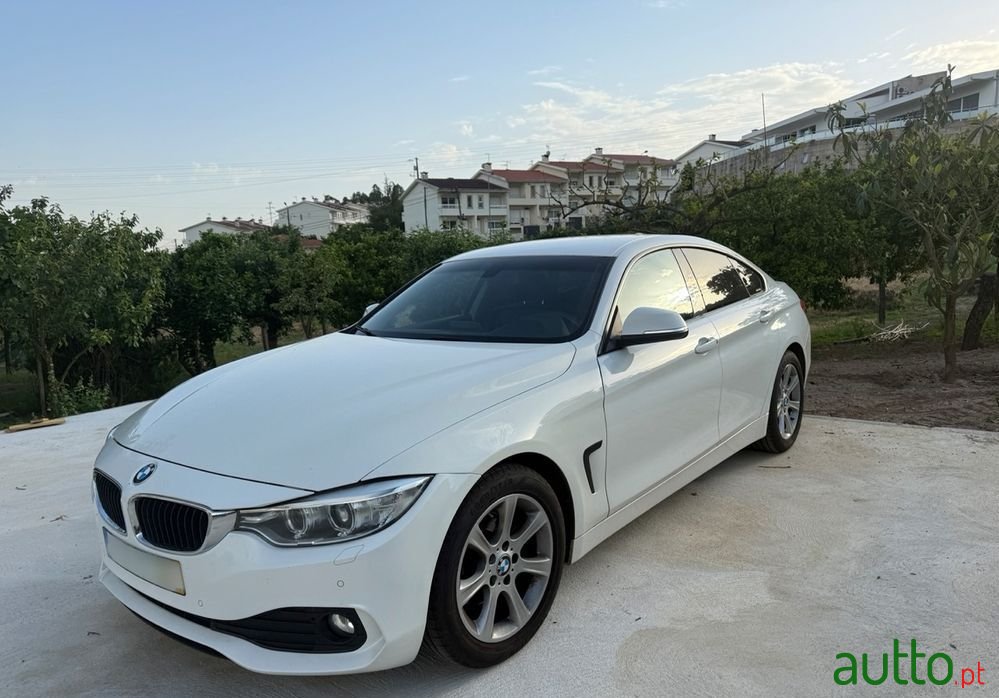 2016' BMW Série 4 D Advantage Auto photo #2