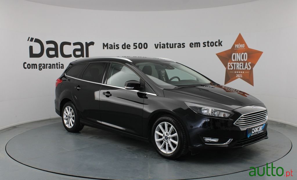 2017' Ford Focus Sw photo #1