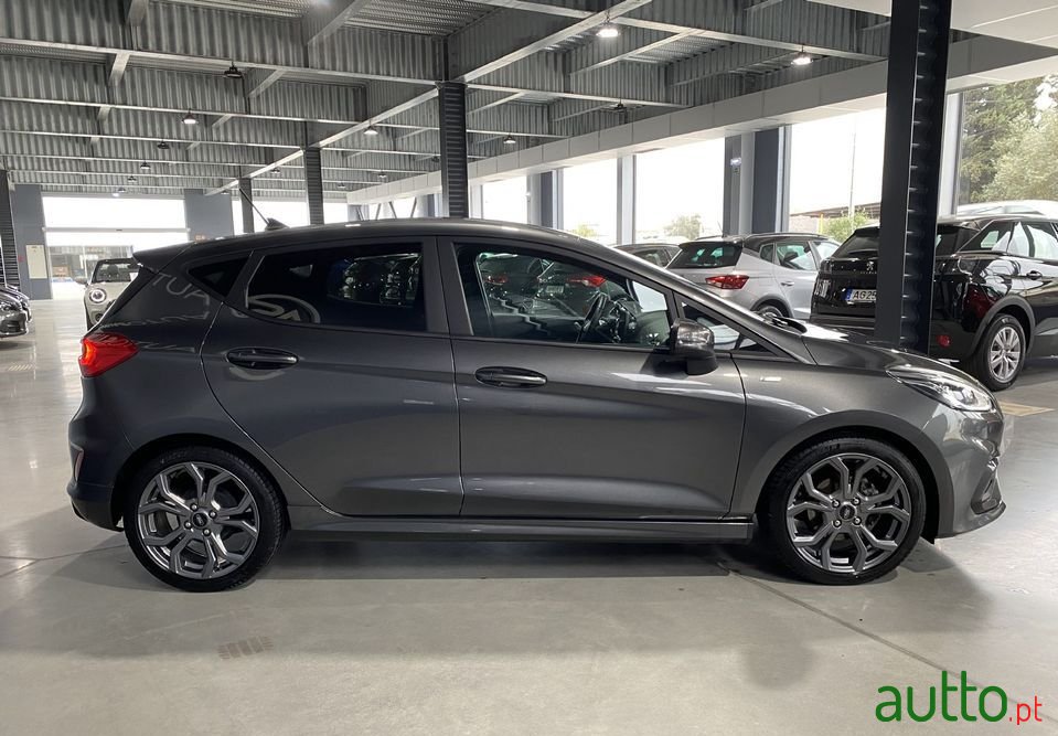 2021' Ford Fiesta St--Line photo #5