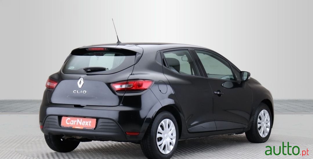 2019' Renault Clio photo #5