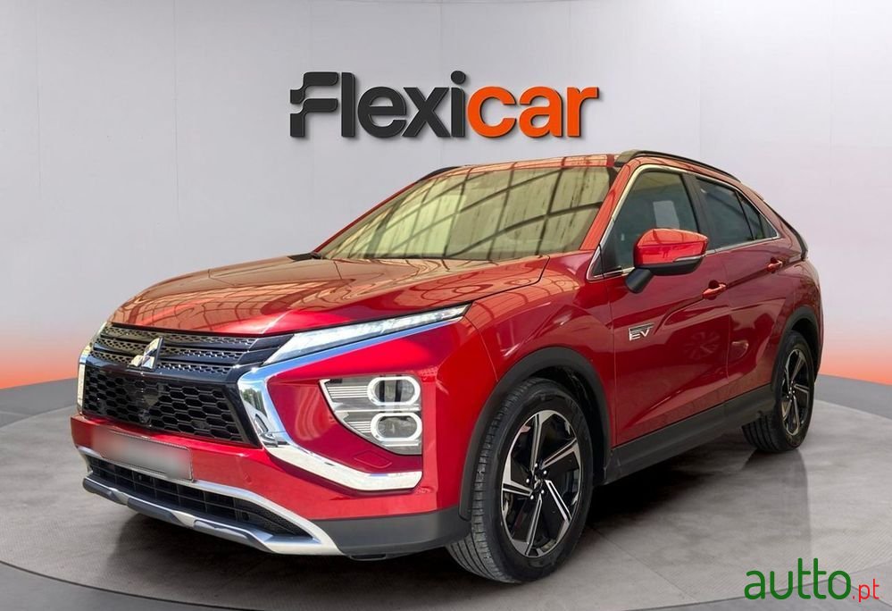 2022' Mitsubishi Eclipse Cross 2.4 Phev Emotion photo #3