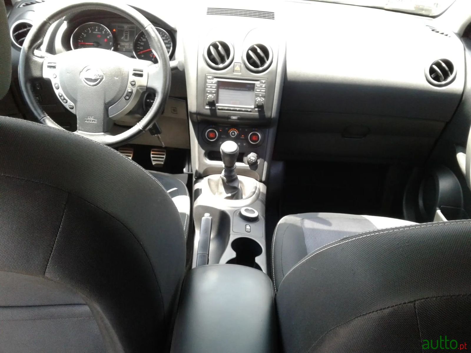 2012' Nissan Qashqai photo #6