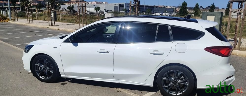 2020' Ford Focus Sw photo #6