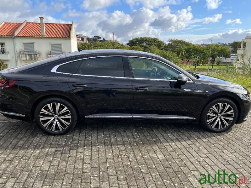 2017' Volkswagen Arteon photo #6