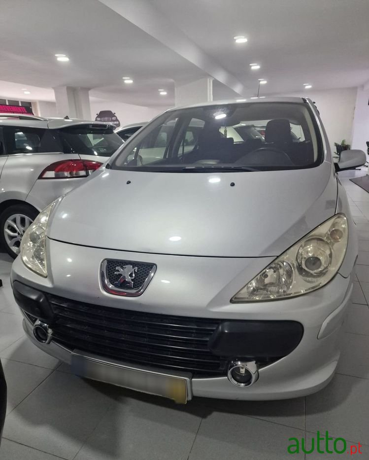 2005' Peugeot 307 photo #5