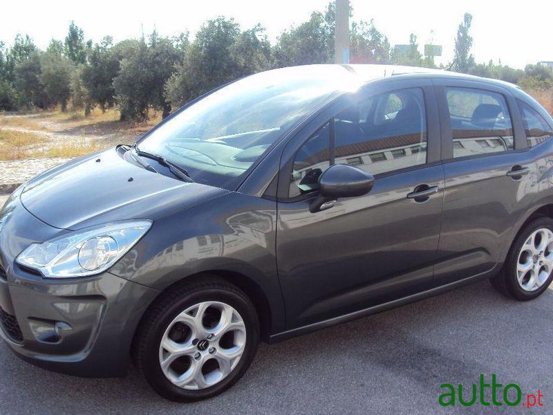 2010' Citroen C3 1.1 photo #2