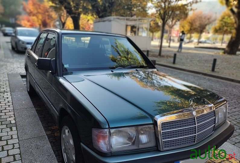 1993' Mercedes-Benz 190 photo #2