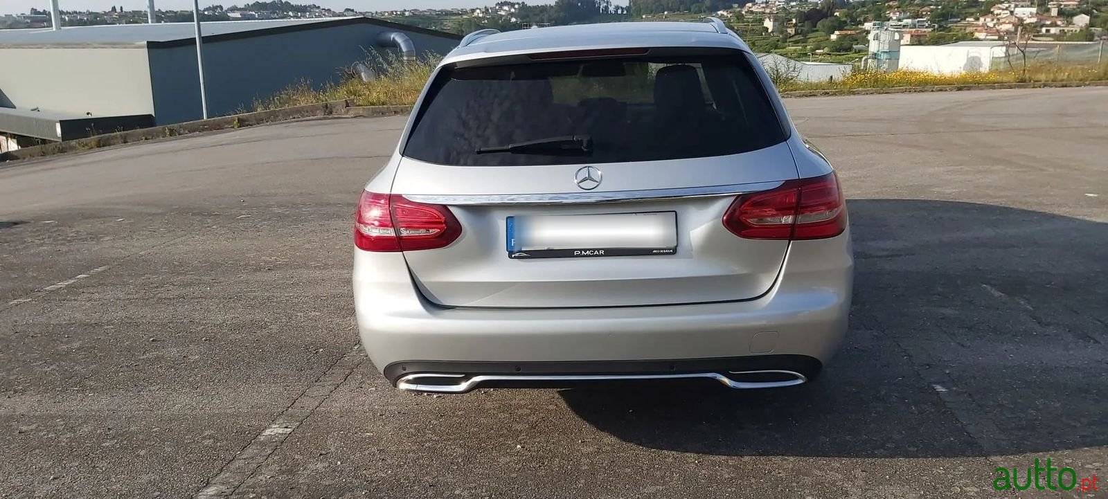 2015' Mercedes-Benz C-200 photo #6