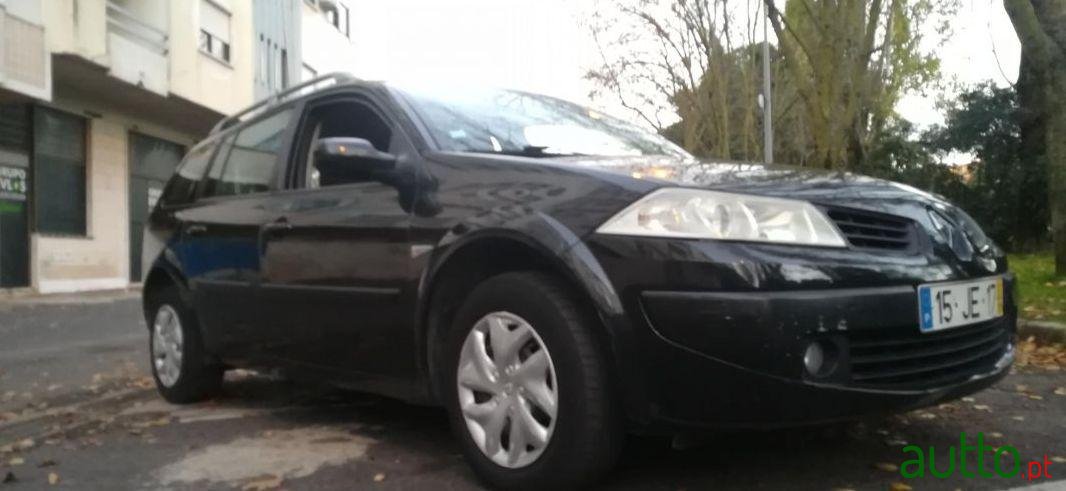 2007' Renault Megane Break photo #2