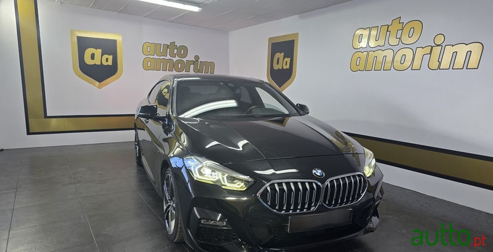 2023' BMW Série 2 photo #2