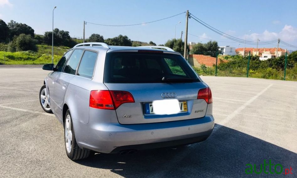 2005' Audi A4 Avant photo #4