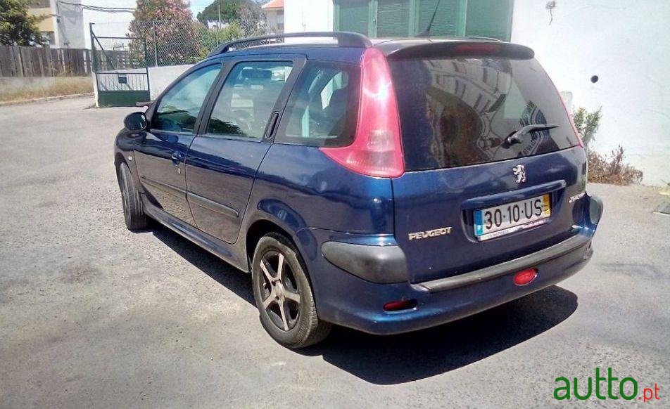 2003' Peugeot 206 Sw photo #5