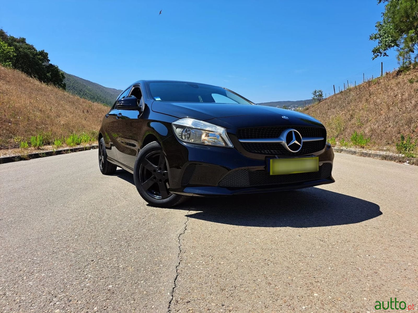 2017' Mercedes-Benz A-180 photo #5