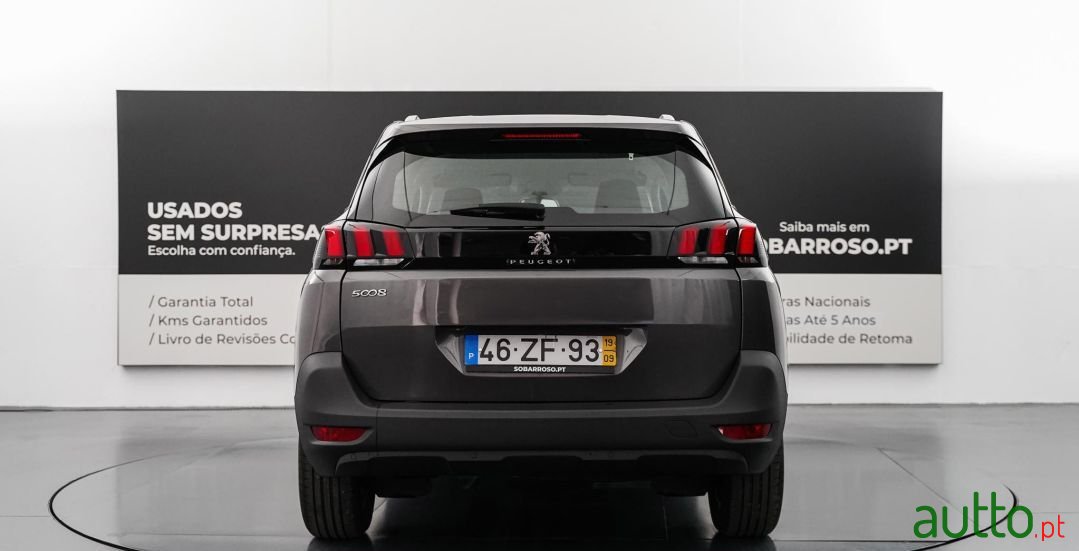 2019' Peugeot 5008 photo #4