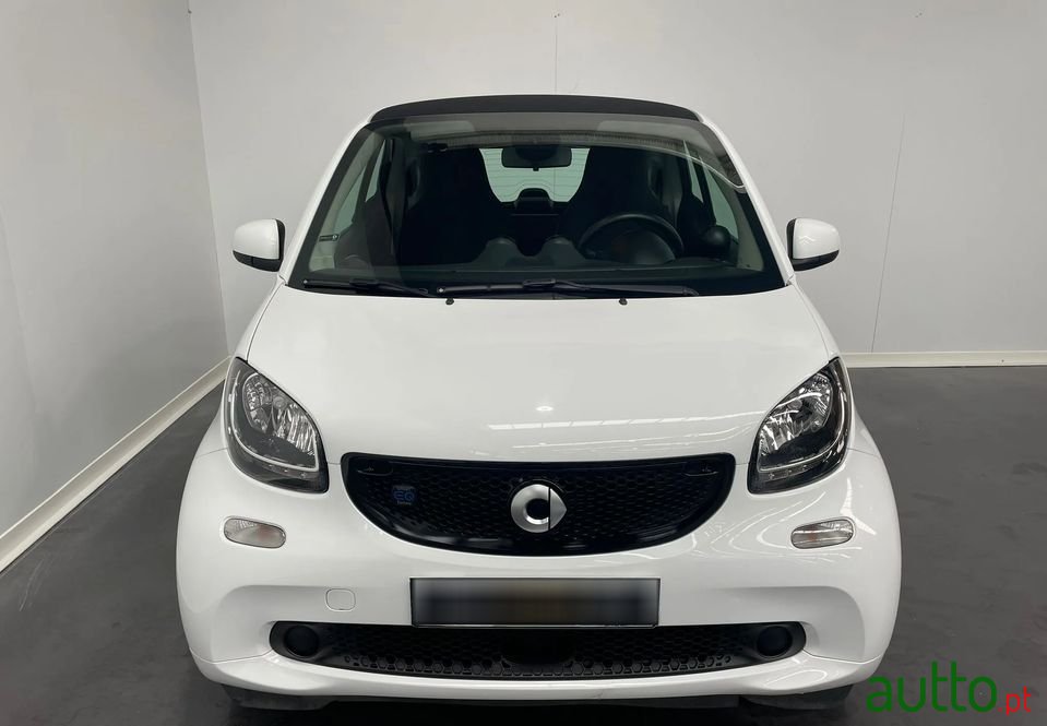 2018' Smart Fortwo photo #4