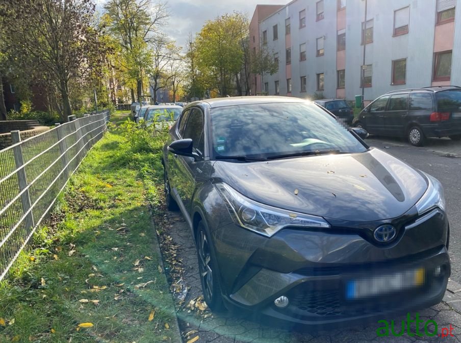 2018' Toyota C-Hr photo #5