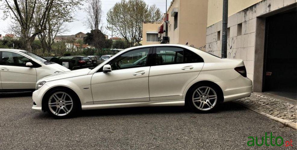 2009' Mercedes-Benz C-250 Cdi Amg 204Cv photo #1