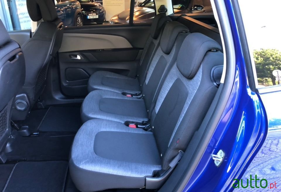 2018' Citroen Grand C4 SpaceTourer photo #4