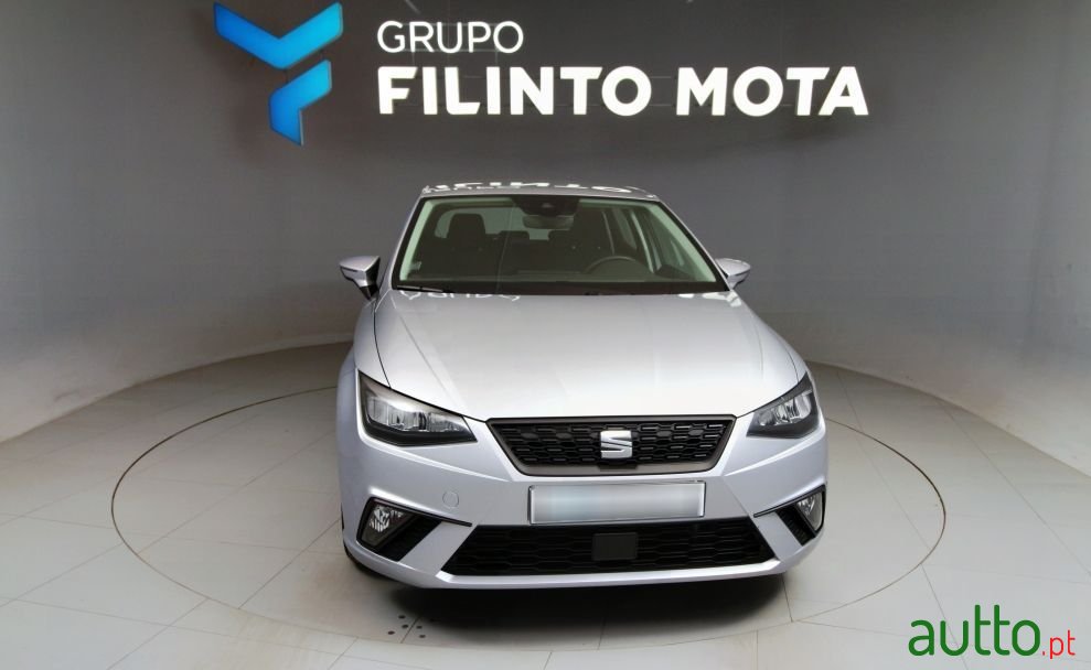 2022' SEAT Ibiza 1.0 Mpi Style photo #1