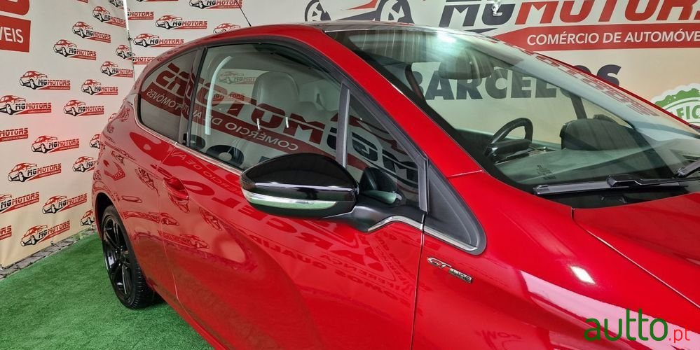 2016' Peugeot 208 Gt Line photo #3