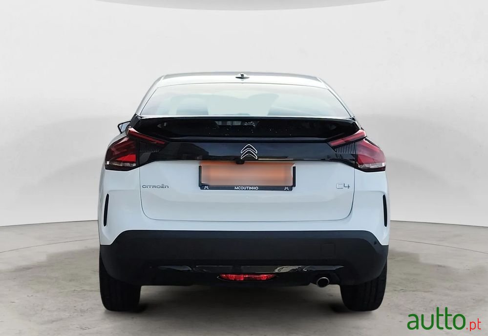 2022' Citroen C4 photo #3