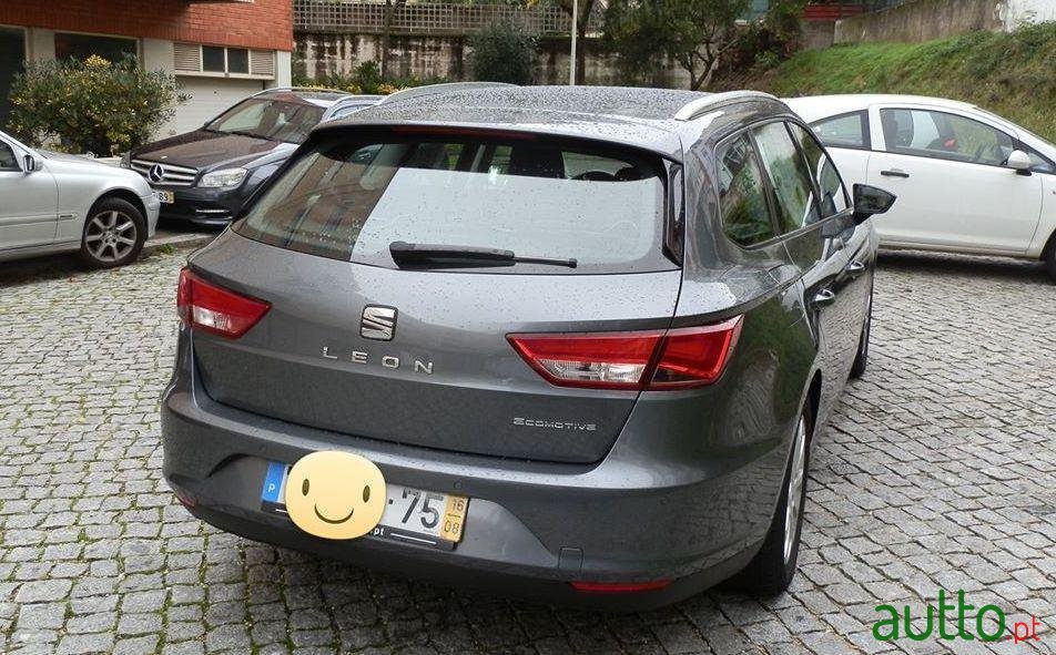 2016' SEAT Leon St photo #1