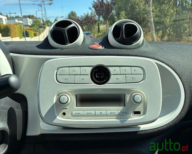 2015' Smart Fortwo 0.9 Passion 90 photo #6
