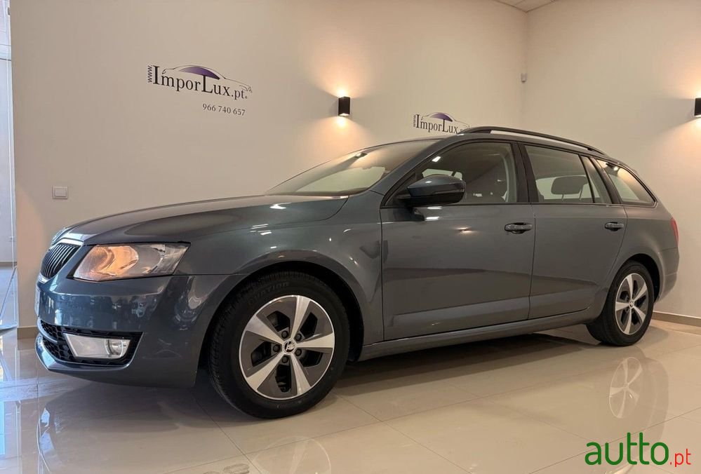 2015' Skoda Octavia Break photo #1