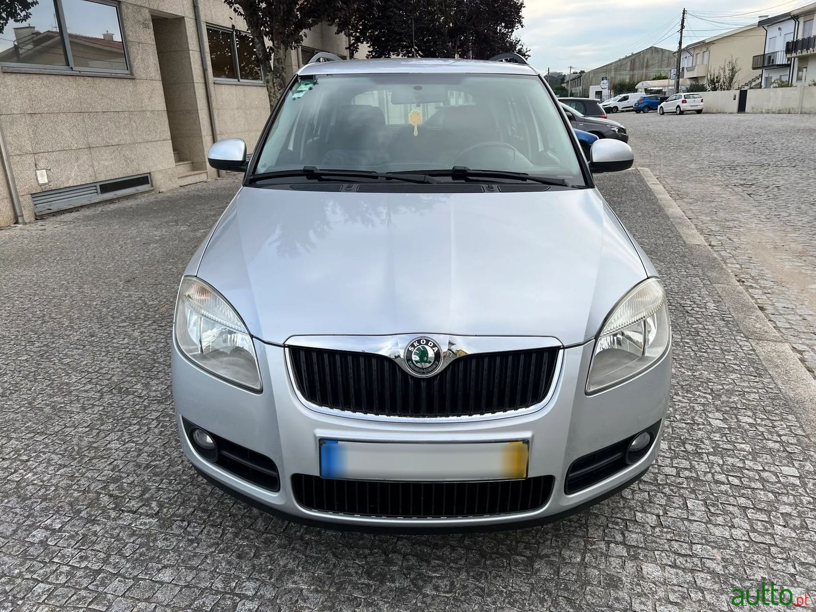 2008' Skoda Fabia Break photo #3