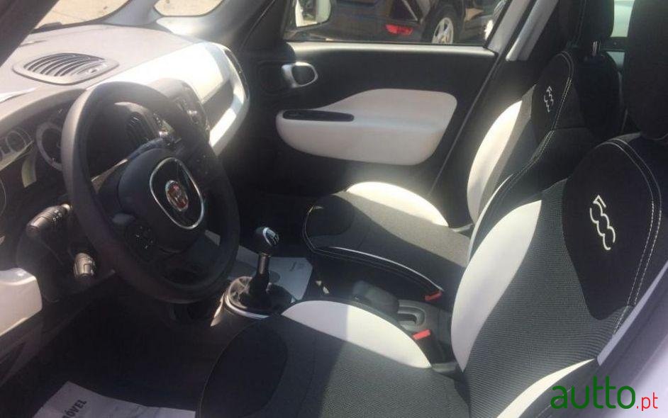 2017' Fiat 500L 1.3 Mj Trekking S&S photo #3