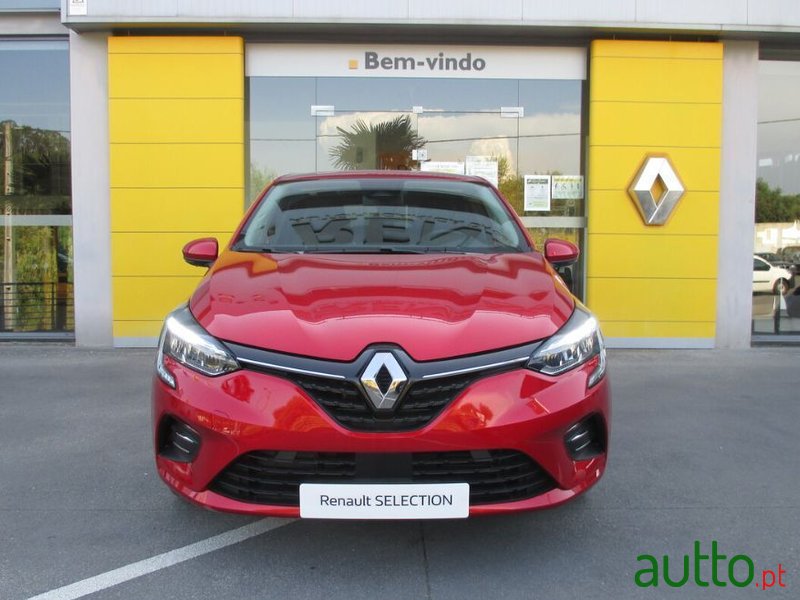 2021' Renault Clio photo #2