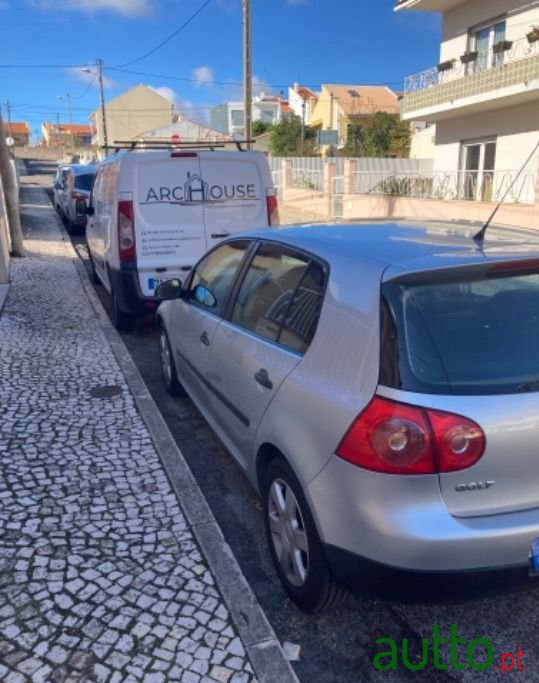 2006' Volkswagen Golf photo #5