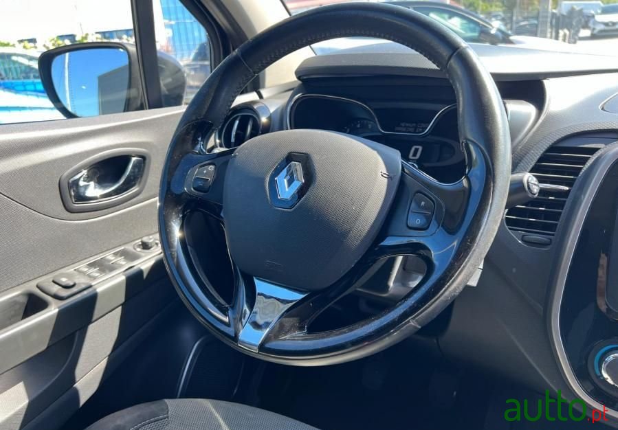 2013' Renault Captur 1.5 Dci photo #6