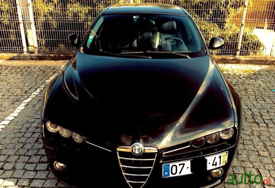 2009' Alfa Romeo 159 Sportwagon photo #3