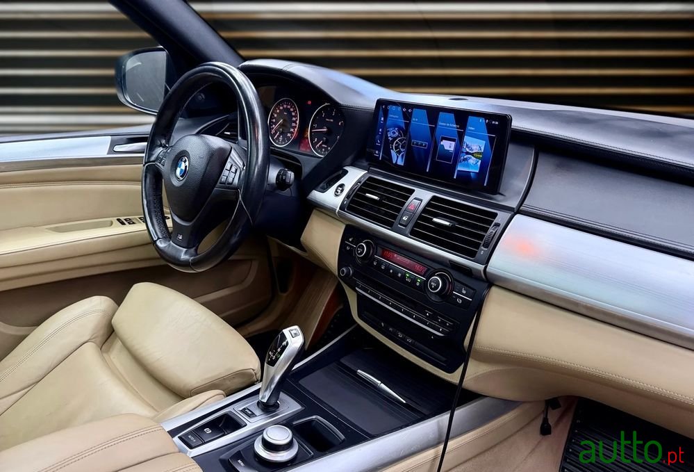 2008' BMW Série X 3.0Sd photo #2